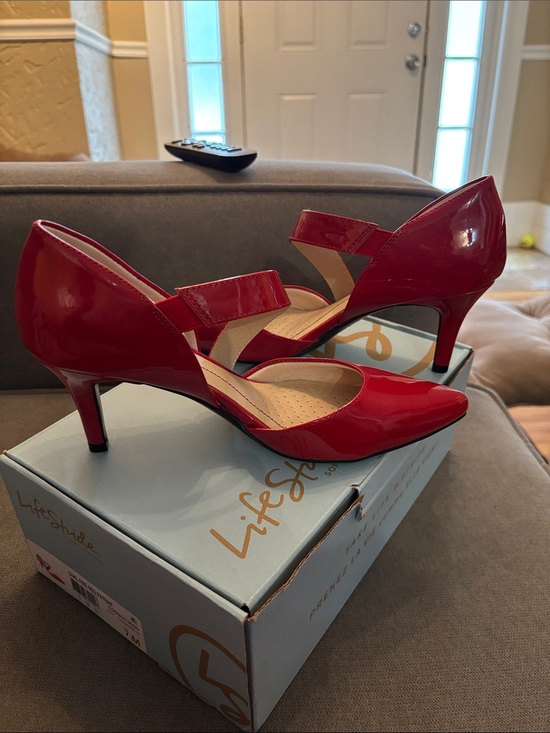 Life Stride Shoes - Life Stride Red Patent Suki Mid Heel Pumps